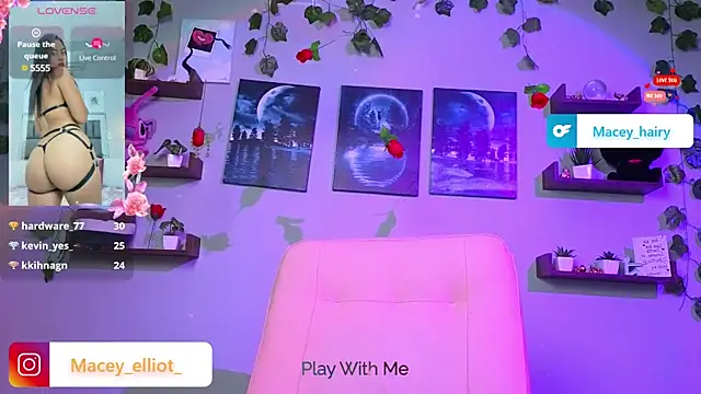 Snapshot of macey_elliot_ chatting on March 2025 10:32:02 PM macey elliot online show from March 2025 10:32:02 PM