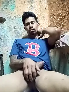 Snapshot of pene_latinoriico chatting on January 2025 02:43:02 AM pene latinoriico online show from January 2025 02:43:02 AM