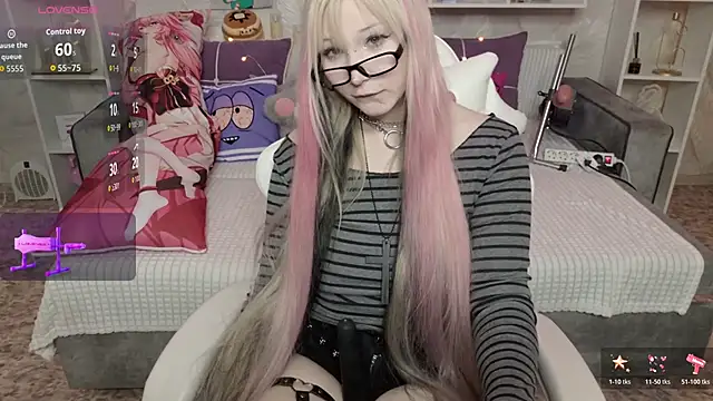 MeowkaKitty online show from March 2026 02:48:01 AM