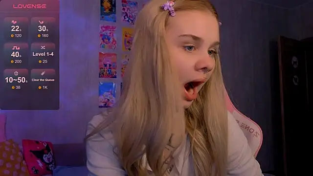 Britney Lynch online show from January 2026 07:40:01 PM