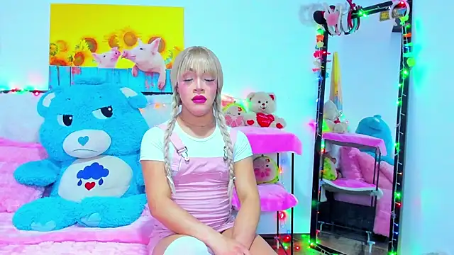 Snapshot of Candy_Candy__ chatting on December 2025 01:23:01 AM Candy Candy online show from December 2025 01:23:01 AM