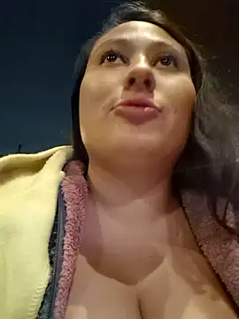 Snapshot of Celeem_ chatting on December 2024 05:44:01 AM Celeem online show from December 2024 05:44:01 AM