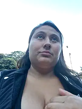 Snapshot of Celeem_ chatting on October 2025 09:37:01 PM Celeem online show from October 2025 09:37:01 PM