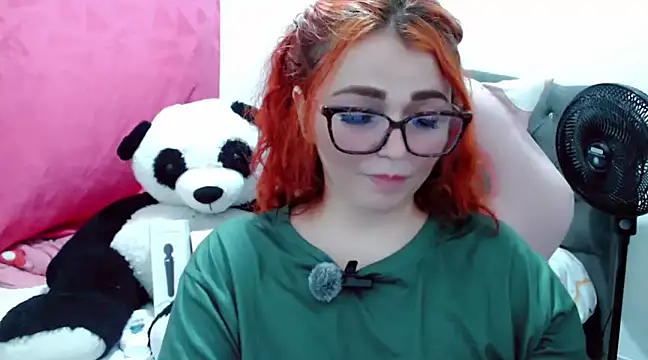 Snapshot of Alexatexa2929 chatting on February 2025 02:42:02 AM Alexatexa2929 online show from February 2025 02:42:02 AM