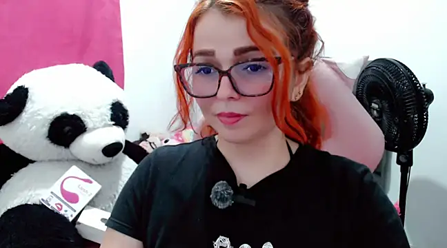 Snapshot of Alexatexa2929 chatting on March 2025 01:04:02 AM Alexatexa2929 online show from March 2025 01:04:02 AM