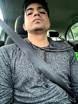 yObal-hot online show from October 2025 12:38:01 PM