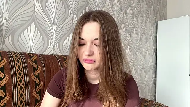 CharryClim online show from September 2025 04:00:01 AM