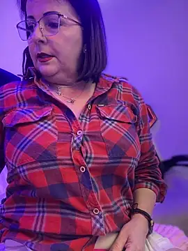 Snapshot of PaulinaSanders_X chatting on December 2024 04:04:01 PM PaulinaSanders X online show from December 2024 04:04:01 PM