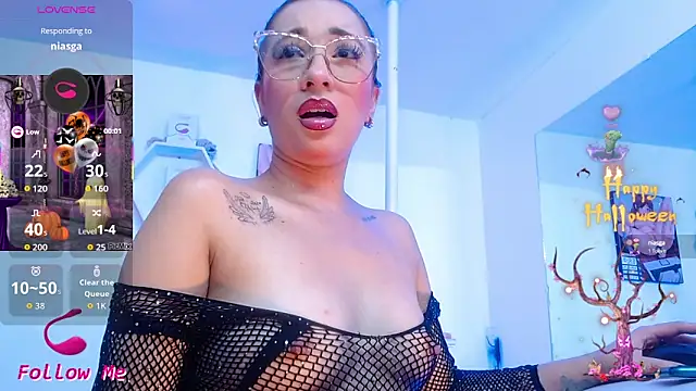 Dagny beker online show from October 2025 07:22:02 PM