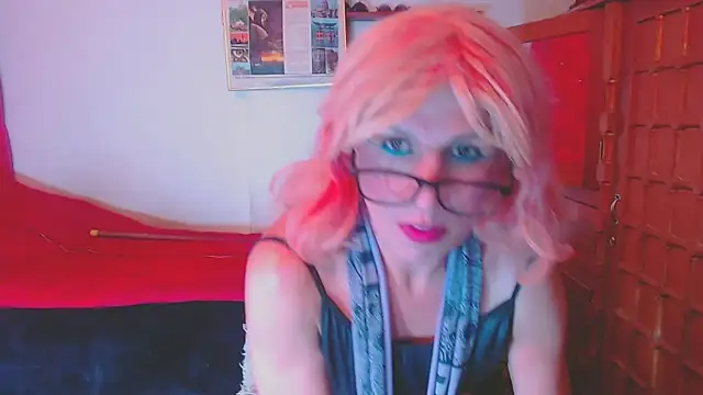 LorenJade online show from November 2025 07:18:01 AM