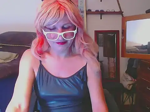 LorenJade online show from May 2026 07:27:02 AM
