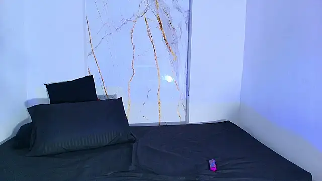 Snapshot of Aronjusting chatting on January 2026 08:45:02 PM Aronjusting online show from January 2026 08:45:02 PM