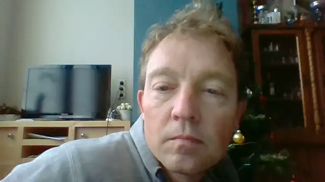 Snapshot of bertolini chatting on December 2025 09:15:01 AM bertolini online show from December 2025 09:15:01 AM