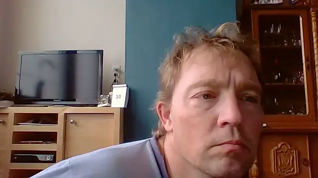 Snapshot of bertolini chatting on January 2026 09:03:01 AM bertolini online show from January 2026 09:03:01 AM