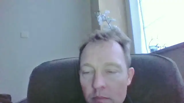 Snapshot of bertolini chatting on February 2026 04:16:02 PM bertolini online show from February 2026 04:16:02 PM