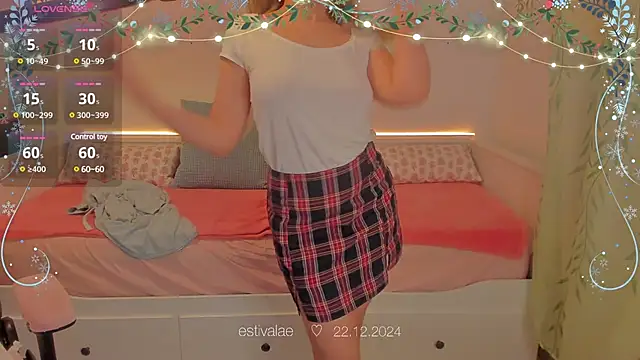 estivalae online show from December 2024 02:16:02 PM