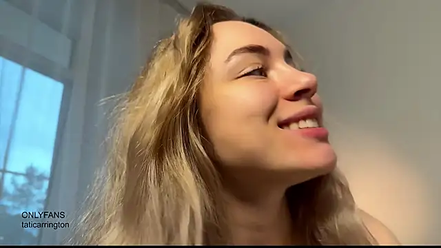 hotexclusive  online show from November 2025 04:44:01 AM