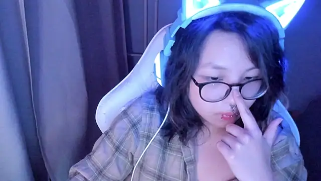 maydaykimmy online show from May 2026 08:50:02 PM