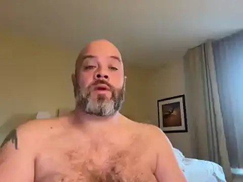 Snapshot of SUUKAM chatting on January 2025 01:47:01 PM SUUKAM online show from January 2025 01:47:01 PM