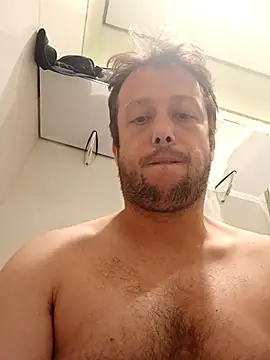 Snapshot of LELUZ88 chatting on March 2026 07:31:02 PM LELUZ88 online show from March 2026 07:31:02 PM