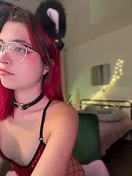 Evangeline Lawrence  online show from December 2024 02:00:02 PM