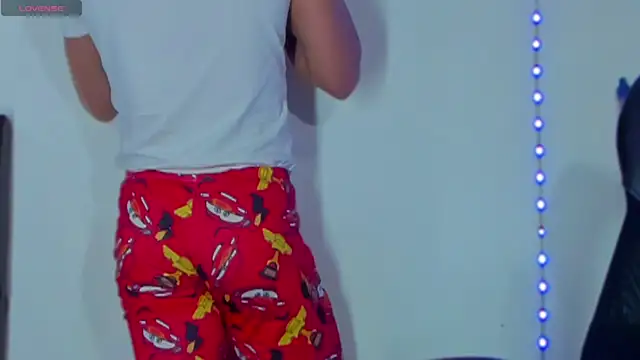 MikeRoss7777 online show from January 2025 01:05:02 AM