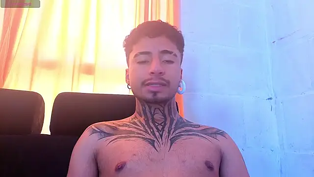 JuanCamiilo 66 online show from May 2026 04:03:01 PM