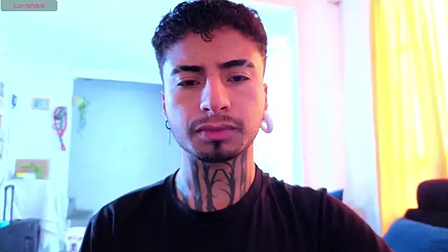 JuanCamiilo 66 online show from May 2026 12:59:01 PM