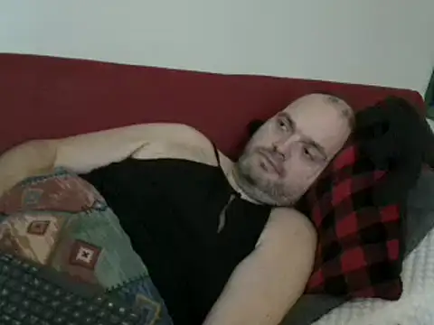 caressonnous online show from December 2024 05:31:01 PM