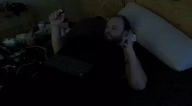 caressonnous online show from March 2025 01:17:01 PM