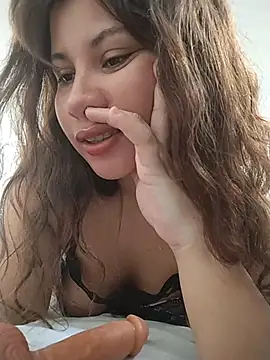 Yara0k online show from November 2025 11:32:01 AM