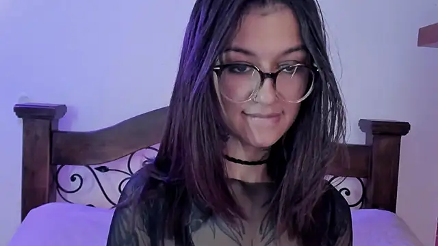 noemi foxxx online show from December 2024 10:24:01 AM