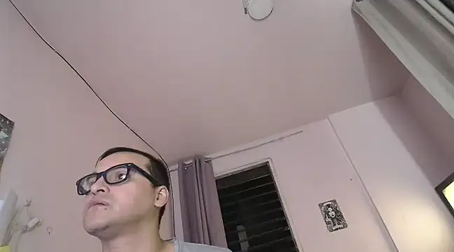 Snapshot of ClarkGiven chatting on March 2025 08:15:01 AM ClarkGiven online show from March 2025 08:15:01 AM