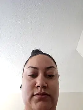 honeeyyy pot online show from March 2025 07:12:02 PM