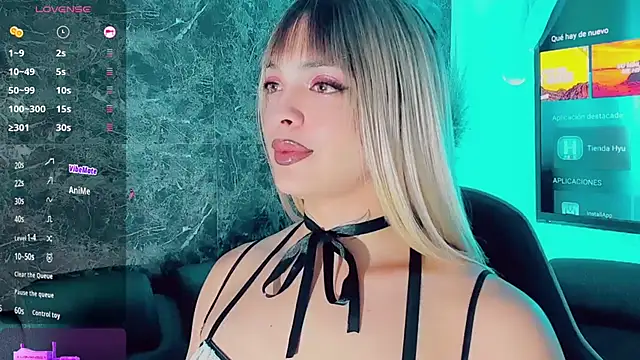 Emmaa Saenz  online show from January 2026 06:10:02 PM