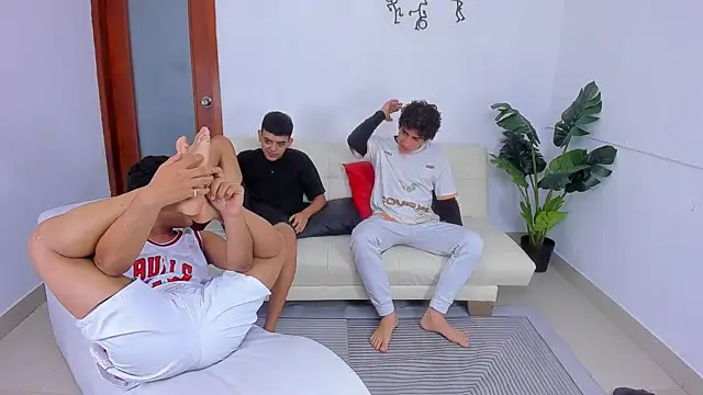 Snapshot of Crazy_nigth01 chatting on December 2025 02:19:01 AM Crazy nigth01 online show from December 2025 02:19:01 AM