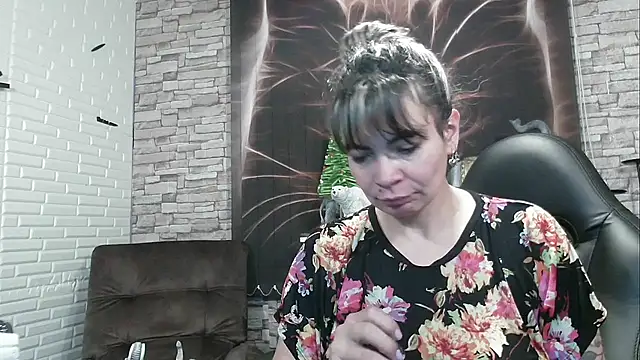 Snapshot of charlotedoll chatting on December 2024 02:16:02 PM charlotedoll online show from December 2024 02:16:02 PM