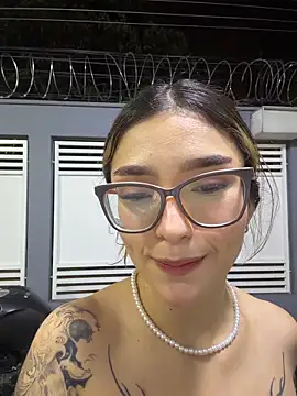 Snapshot of Arianavillada chatting on March 2026 07:15:01 AM Arianavillada online show from March 2026 07:15:01 AM