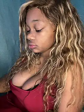 CharismaaBanx online show from February 2025 01:30:02 AM