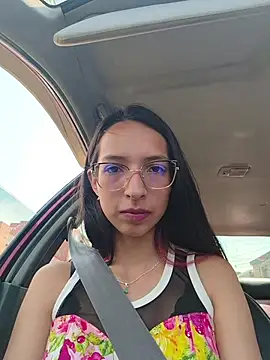 Katalleya jyj online show from December 2025 05:39:02 PM