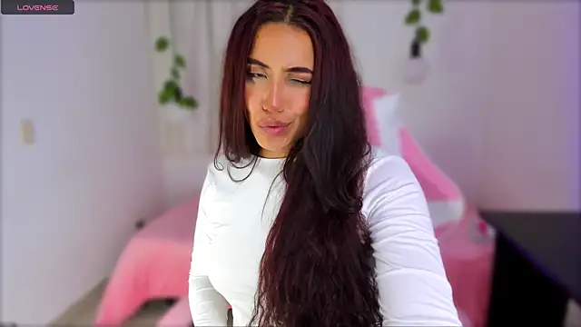 Snapshot of veronicaxx69 chatting on January 2025 05:27:01 AM veronicaxx69 online show from January 2025 05:27:01 AM