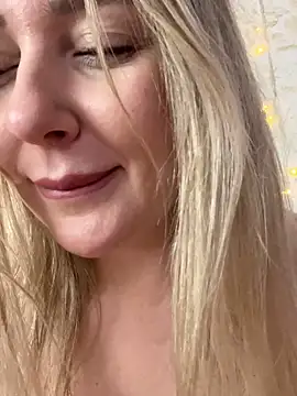 LadyLolyPop  online show from February 2025 10:00:01 AM