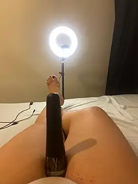 Ceyceys online show from February 2025 09:05:02 PM