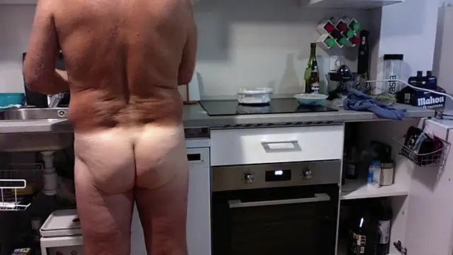 nakedalways999 online show from June 2026 10:29:01 AM