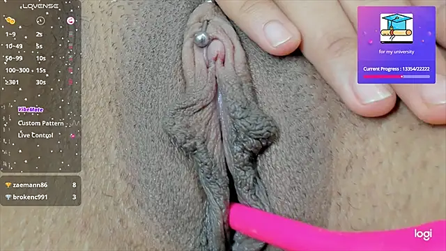 Snapshot of charlotte01__ chatting on March 2025 01:24:01 PM charlotte01 online show from March 2025 01:24:01 PM