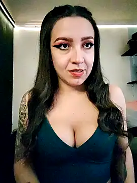 Snapshot of Paudelatorre chatting on February 2026 10:55:01 PM Paudelatorre online show from February 2026 10:55:01 PM