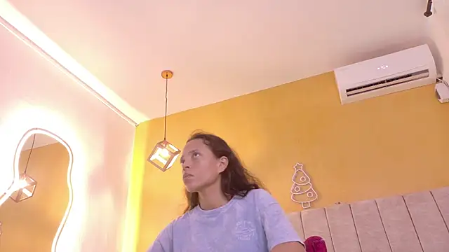 Snapshot of lexyfyre chatting on February 2026 12:33:01 PM lexyfyre online show from February 2026 12:33:01 PM