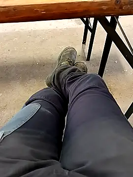 Snapshot of vadszex31 chatting on February 2025 11:19:02 AM vadszex31 online show from February 2025 11:19:02 AM