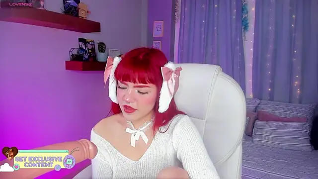 Tiny  Emmy online show from December 2024 04:02:02 PM