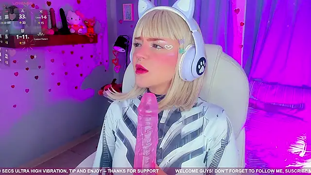 Tiny  Emmy online show from February 2025 10:25:01 PM